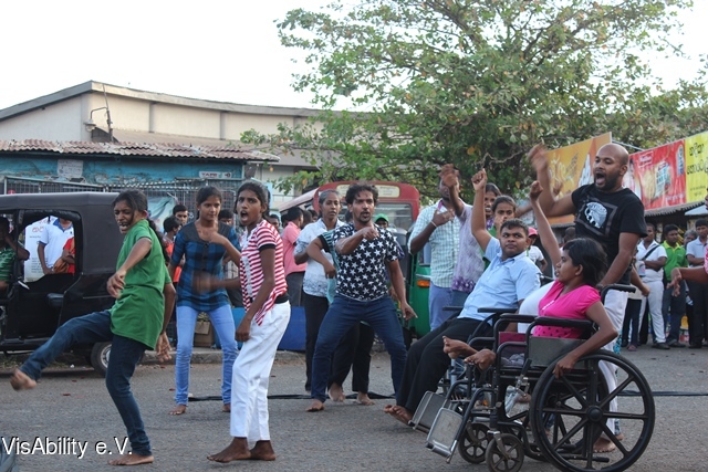 2015-07-09 VisAbility -Performance Anuradhapura 3