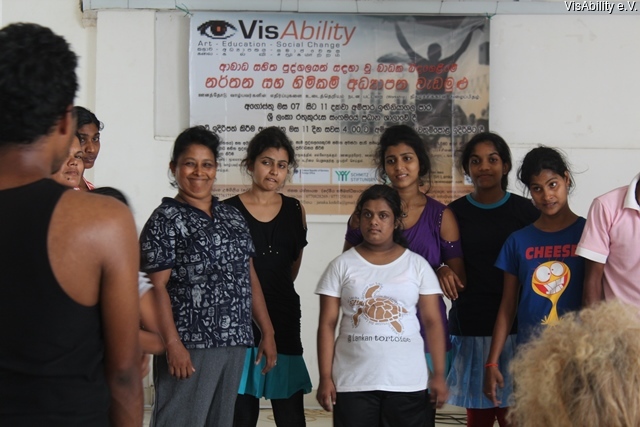 2015-08-17 VisAbility - Dance Workshop - Ampara 5